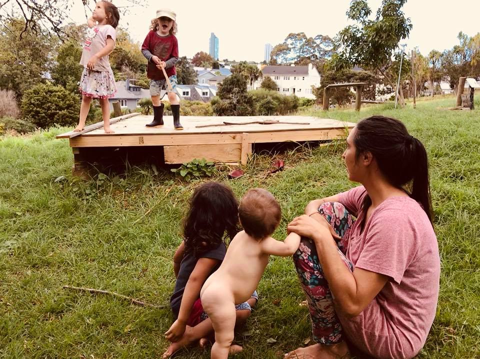 play group at kelmarna gardens